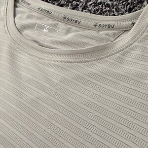 Men's- Soybu Light Gray Active Tee- Medium- NWOT